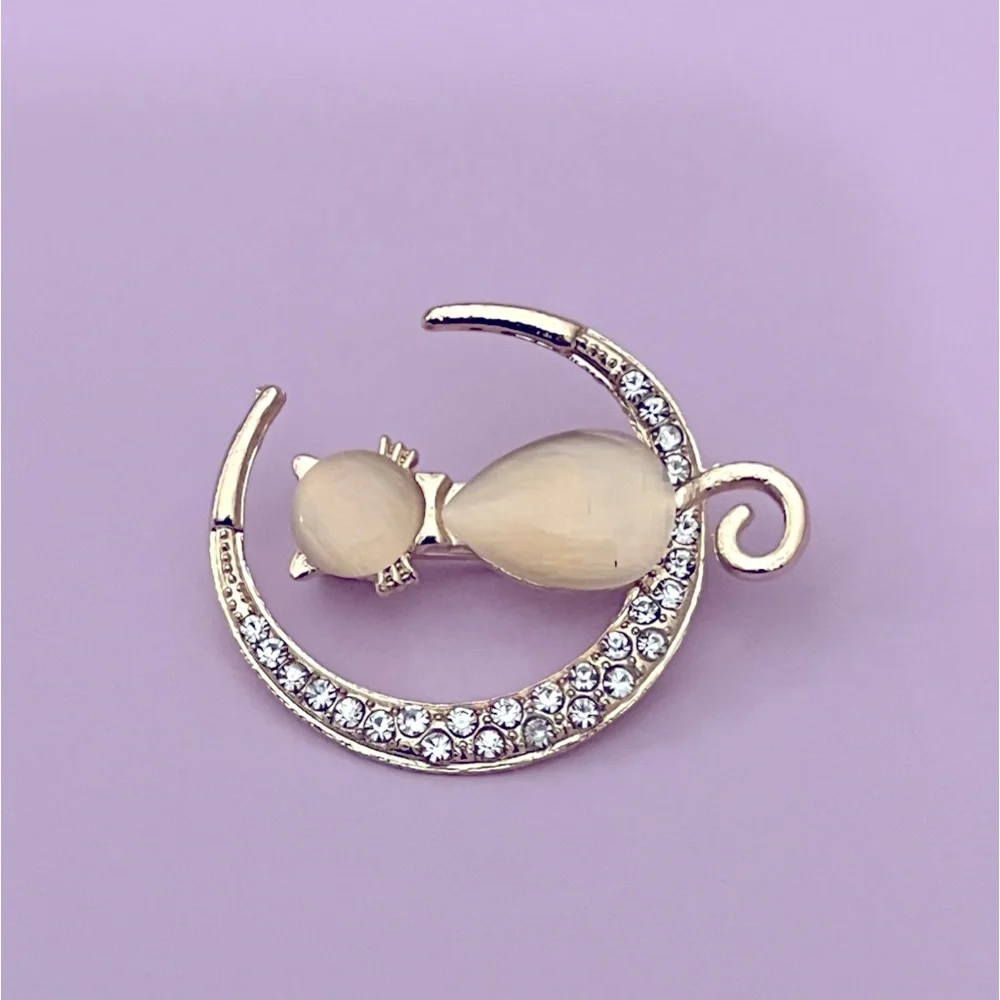 Cat Brooch - Picture 5 of 5